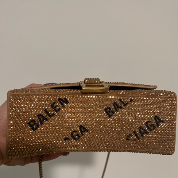 Purse - Picture 5 of 12